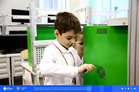 АГРОКЛАСС. Агролаборатория ECOBOX ED