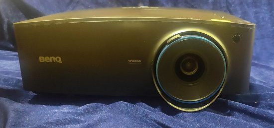 Проектор BenQ LU935ST Проектор BenQ LU935ST