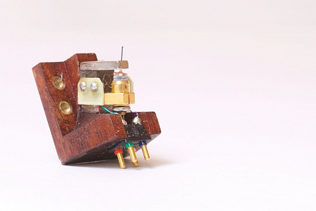 Головка звукоснимателя Van den Hul Crimson XGW